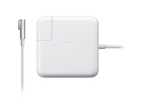 Add to cart Adaptador de corriente Apple MagSafe 60W MC461Z/A para MacBook y MacBook Pro 13 " Adaptador de corriente Apple MagSafe 60W MC461Z/A para MacBook y MacBook Pro 13 "